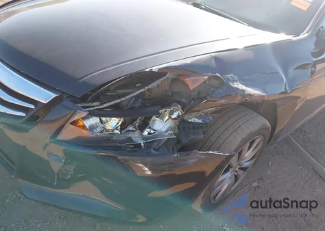 2011 Honda Accord 2.4 Ex-L from USA, damaged, VIN 1HGCP2F80BA071408